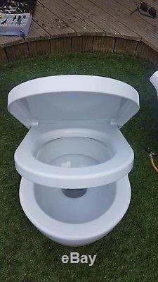CATALANO Sfera 54 Wall Hung Wc Pan And Soft Close Seat plus 2 other toilets free