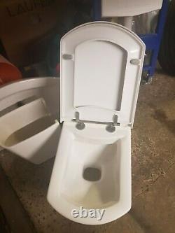 Geberit Duofix toilet seat and frame1.12m
