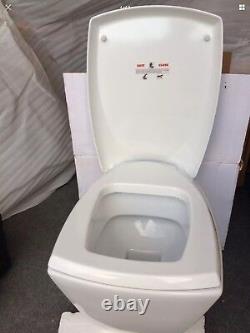 Luxus Grande Wall Hung Suspended WC Toilet + Copriwater Seat