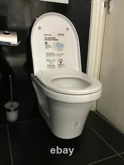 Toto WC Wall hung pan CW132Y with Toto toilet seat, Ex-display