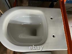 Villeroy & Boch Architectura wall hung toilet with slim Seat 5684.10.01