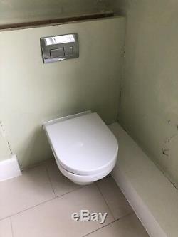 Wall hung toilet frame cistern